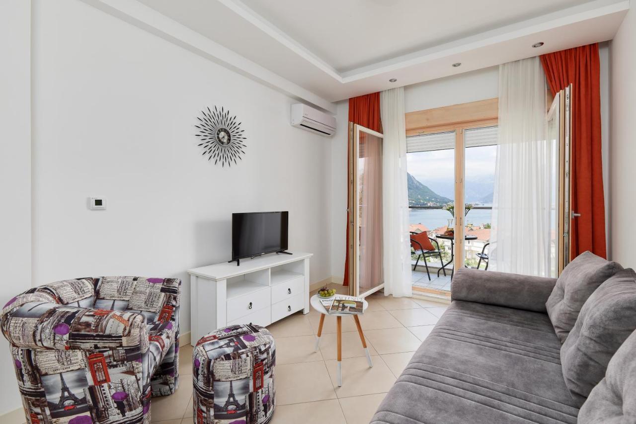 M&M&M Apartments Kotor Exteriör bild