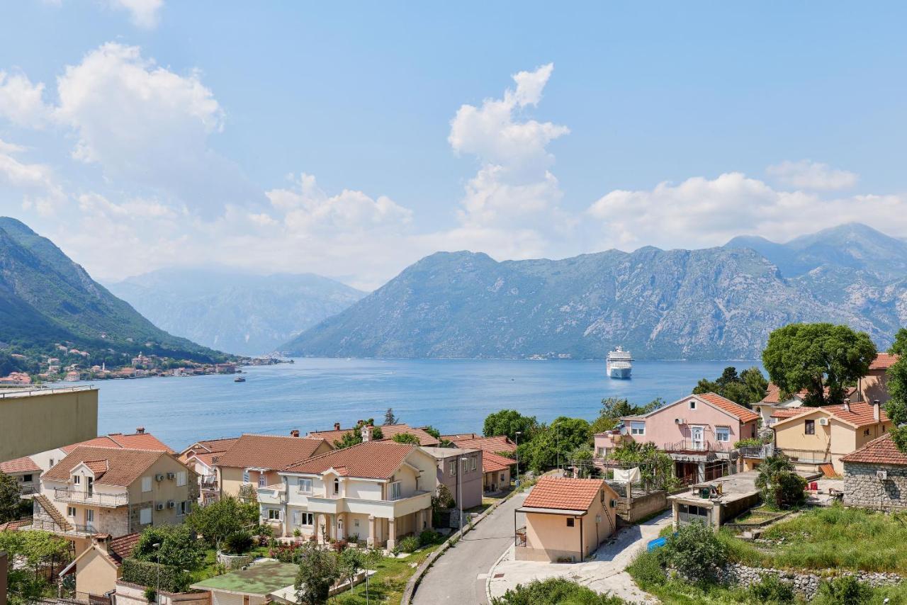 M&M&M Apartments Kotor Exteriör bild