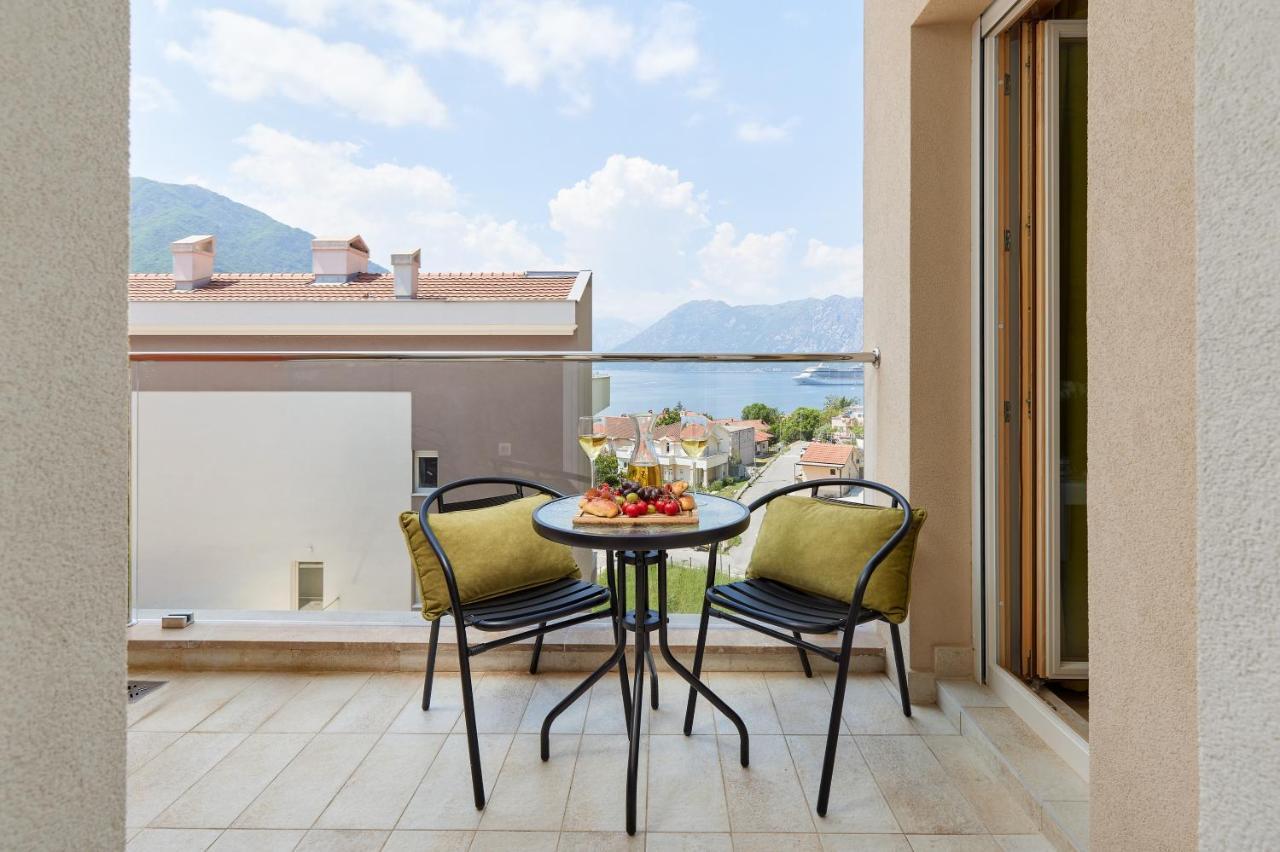 M&M&M Apartments Kotor Exteriör bild