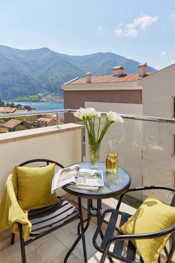 M&M&M Apartments Kotor Exteriör bild