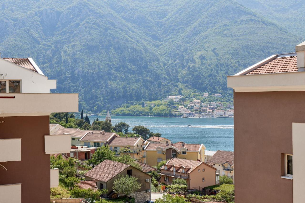 M&M&M Apartments Kotor Exteriör bild